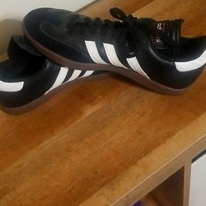 Adidas sambas